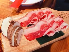 -么肆烤肉(汉街形象店)