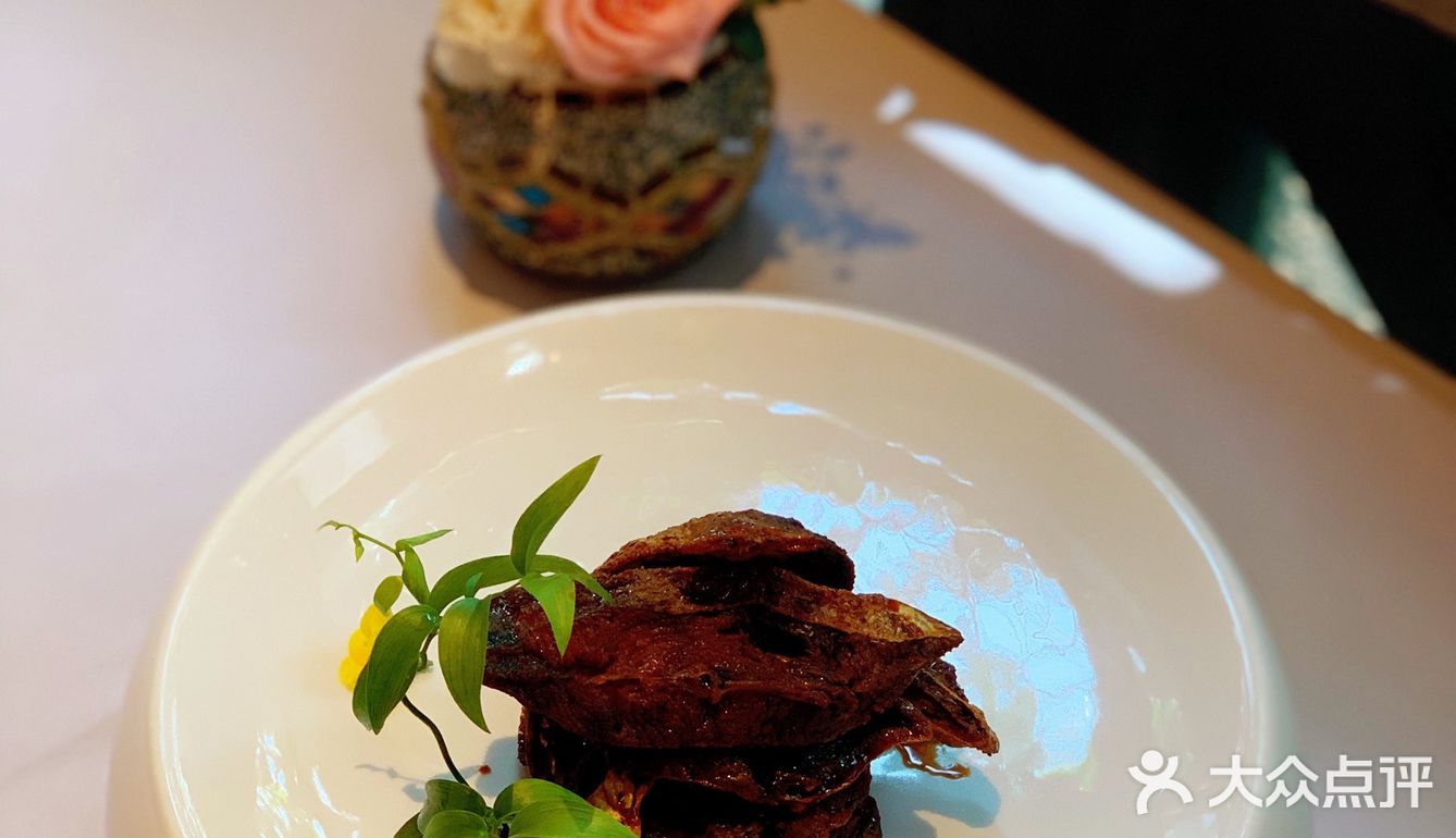 环境优雅娴静的小洋房美食