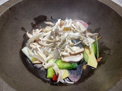 -鲜潭蒸汽石锅鱼(五道口购物中心店)