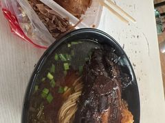 -小龙大肉面馆
