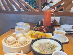 -隔壁老王·家常云南菜(花巷店)