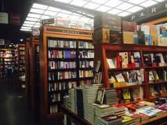 -西西弗书店&矢量咖啡(壹方购物中心店)