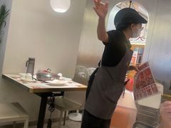 -黄记煌三汁焖锅(新佳丽江汉路店)