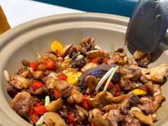 -绿草地·湘菜(7mall店)