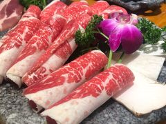 -万兴佳烤肉·长白山老味道(东岸里店)
