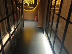 -泰·菩提树下[泰式按摩x精油SPAx肩颈头疗](新景店)
