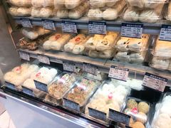 零售区-白玉兰食品(汇联商厦店)