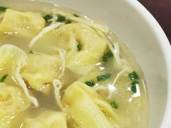 鲜肉小馄饨-东泰祥生煎馆(长宁路店)