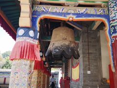 -塔尔寺游客服务中心