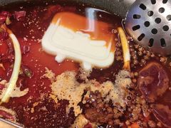 -生活如沸·顺德水牛奶火锅(大学路店)