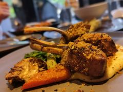 -Carbon莫卡哆·意大利复古集市餐厅(杭州大厦店)
