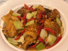 -客家大院·非遗赣南客家菜(郁孤台店)