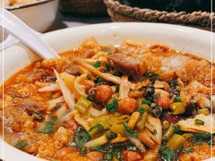 -丽丽三鲜螺蛳粉(田林路店)