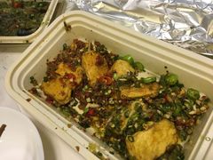 -何师烧烤·香辣蟹·川菜·30年老品牌(太古里旗舰店)