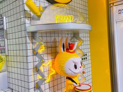 -泡泡玛特POPMART(上海环球港店)