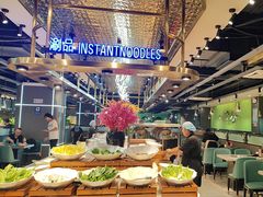 -金滏山烤肉·海鲜·火锅自助餐厅(襄阳万达店)