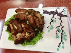 -地方名吃海鲜大馅蒸饺(北戴河店)