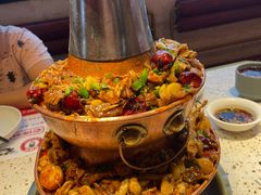 -老佛爷铜炉蛙锅(东门老街店)