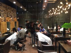 PE SALON(共康家乐福店)-PE SALON