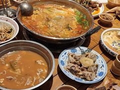 -亮欢寨酸汤鱼(沙冲路店)