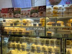 -白玉兰食品甜凤店(合生汇店)