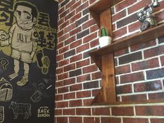 -喝丢一只鞋辣炒海鲜小烧烤(三八广场店)