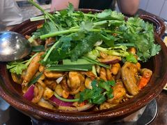 鸡煲-胡须佬鸡煲四季火锅(海雅缤纷城店)