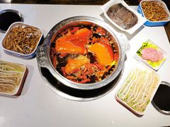 -让签签飞小郡肝串串香(春熙路形象店)
