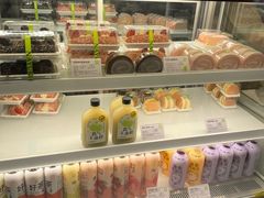 -奈雪的茶(湖滨银泰in77C区PRO店)