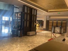 -世纪金源购物中心(远大路店)