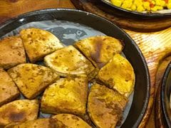 料理烤特色火烧-老东镇啤酒屋海鲜加工·蒸汽海鲜·海鲜烧烤(台东店)