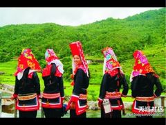 -瑶山大峡谷漂流景区