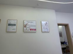 -苗方清颜专业祛痘·皮肤管理