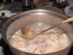 -大头椰·椰子鸡火锅(南宁万象城店)