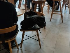 -星巴克臻选(莘庄仲盛店)