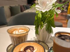 -潮一不贰·法式甜品·生日蛋糕·西式简餐(外滩店)