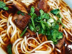 李先生牛肉面-李先生(天山路店)