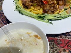 -乡村馕坑肉·烧烤·新疆菜·本地人更爱吃(阿勒泰首店)