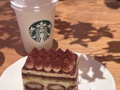 -星巴克(南京鼓楼吾悦广场店)