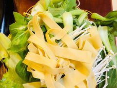 -武氏皖北网红三胖地锅鸡(桐城路店)