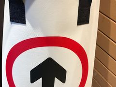 -HOT CRUSH趁热集合·现烤面包(环球港店)