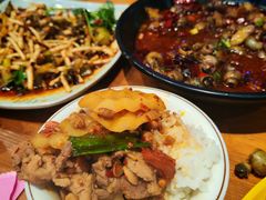 -干老庆贵州留一手烤鱼·地摊火锅(财经大学店)