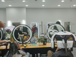 -藤野造型烫染·漂发