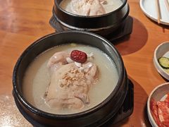 -长寿参鸡汤(朝韩风情街店)