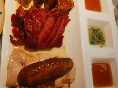 -新大咀港式茶餐厅(宝山万达店)