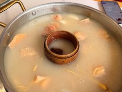 -朴小妹人参鸡汤火锅(长白山万达店)