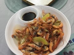 -天乐农家鱼头王(天目湖店)