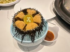 生吃海胆-海味当家·蒸锅海鲜(中山广场创始店)