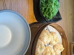 -馋三尺蟹粉小笼(人民广场店)