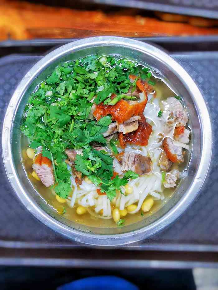 鸡缘阁(天等鸡肉粉)-"小店在石柱岭上,新开的.感觉鸡肉会很好吃.